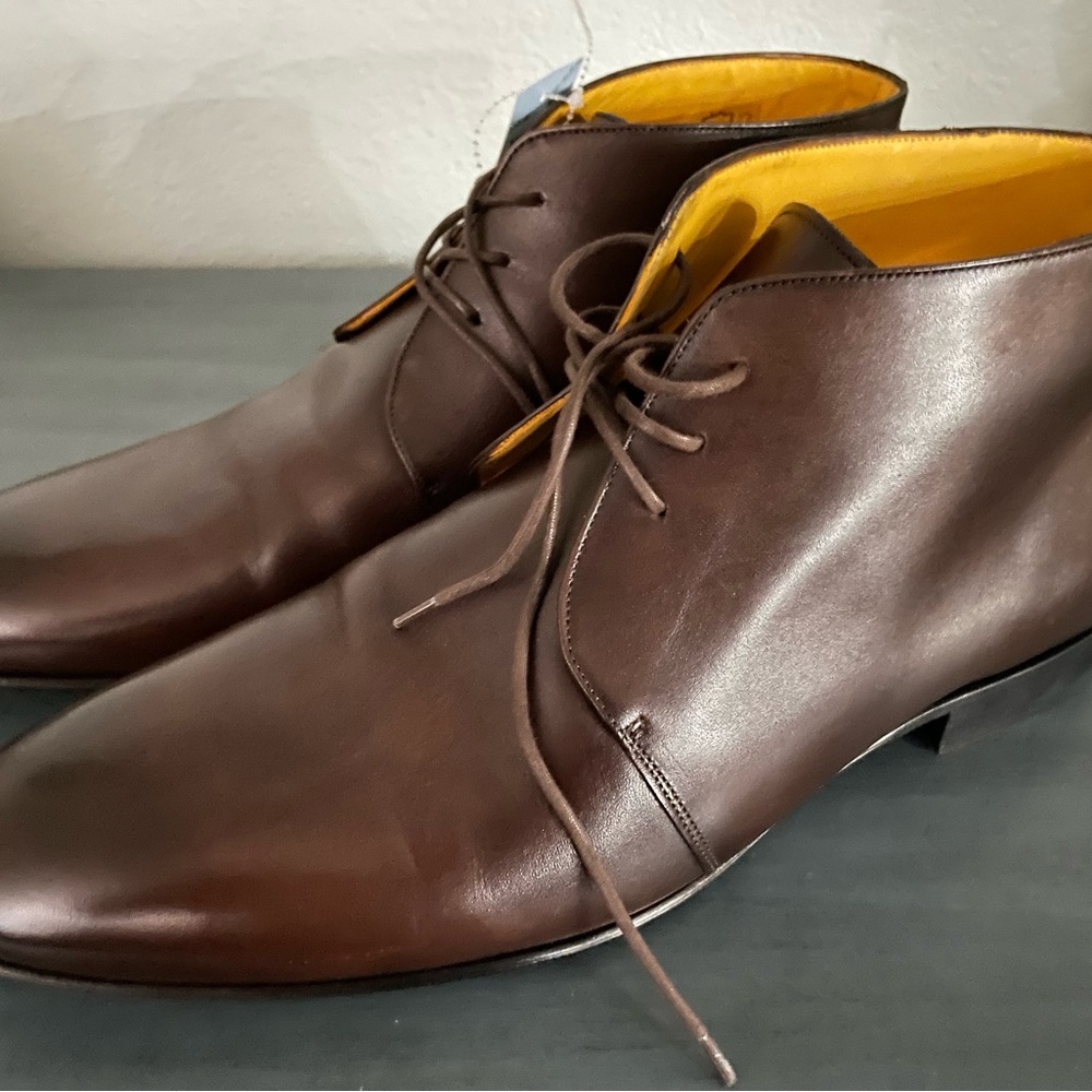 Undandy Boots